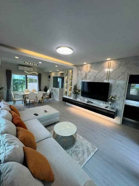 living room of ถนนหมู่บ้านชัยพฤกษ์ทางด่วนรามอินทรา-จตุโชติ ซอย2