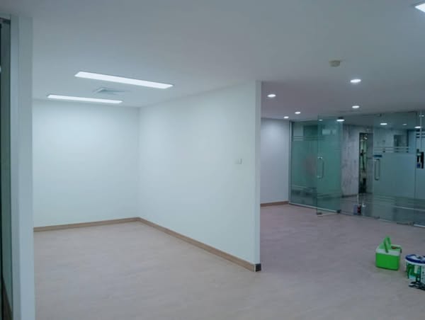 room interior of อาคารอมรพันธุ์ 205 ทาวเวอร์ 1