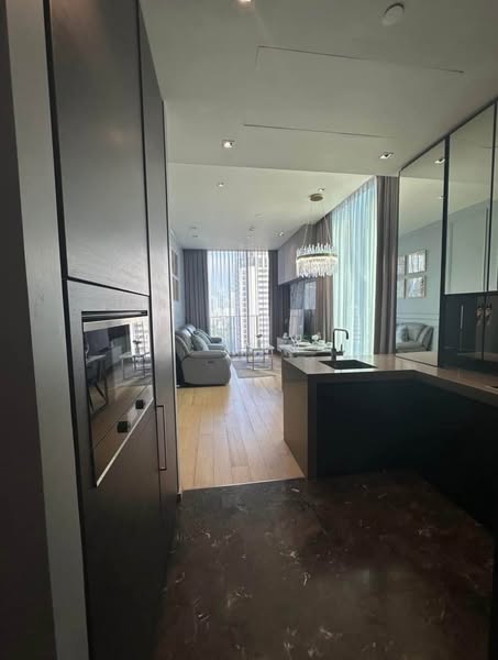 kitchen of 28 Chidlom