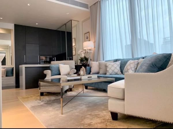 living room of 28 Chidlom