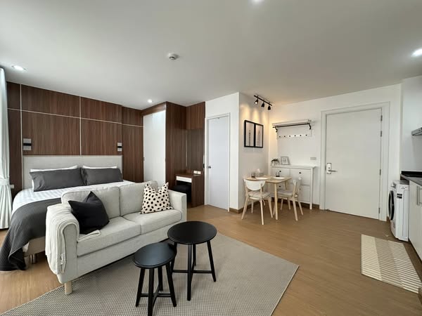 bedroom of 6th Avenue Sukhumvit 15