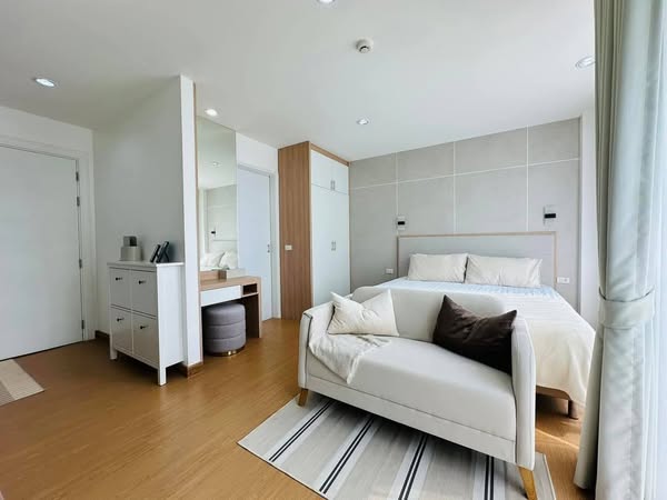 bedroom of 6th Avenue Sukhumvit 15