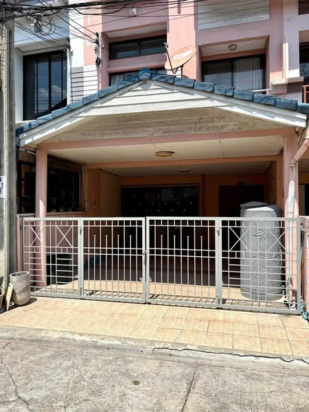 บ้านกลางเมือง ลาดพร้าว 71