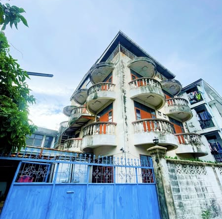 บ้านโกดัง​ ซอยเจษฎา​8/6