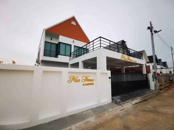 บ้านพักพลูวิลล่า 965 poolvilla ติดทะเล