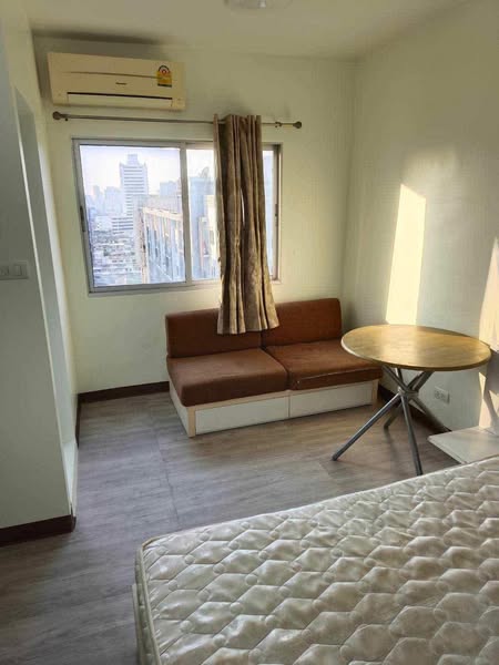 bedroom of A Space ID Asok-Ratchada