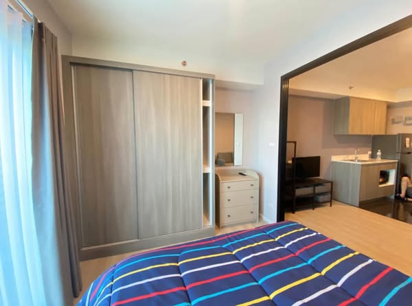 bedroom and room interior of A Space Mega 1