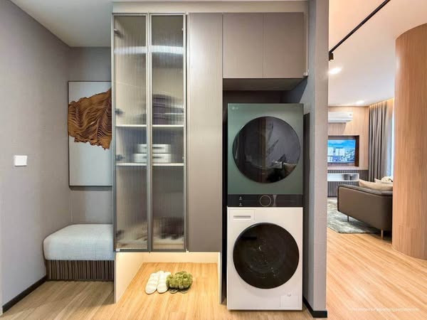 bedroom and room interior and bathroom of Aquarous Jomtien Pattaya