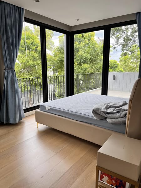 bedroom and room interior of อาร์เทล เอกมัย-รามอินทรา | Artale Ekkamai-Ramintra