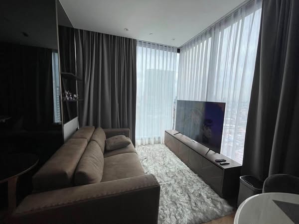 bedroom and living room of Ashton Asoke