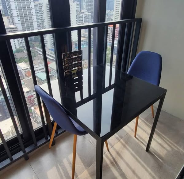 room interior of Ashton Asoke