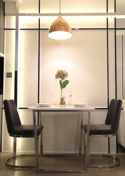 room interior and bathroom of Ashton Asoke