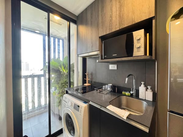 bathroom of Ashton Chula-Silom