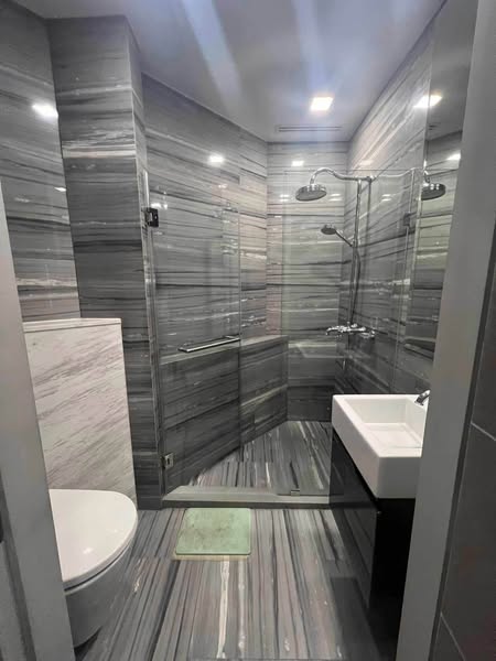 Ashton Residence 41