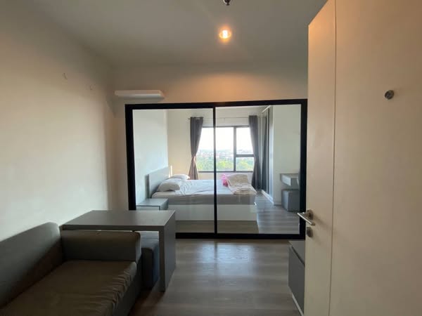 bedroom and room interior of Aspire Sathon-Taksin (Copper Zone)
