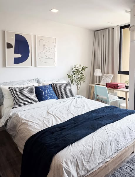 bedroom of Atmoz รัชดา-ห้วยขวาง คอนโด