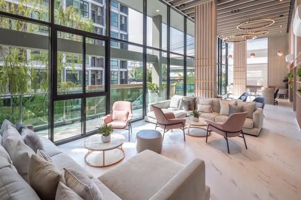 living room of Atmoz รัชดา-ห้วยขวาง คอนโด