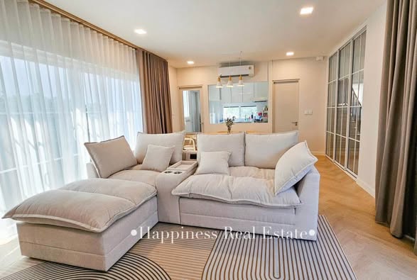 living room of Baan Suan Sathon