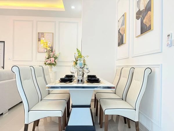 room interior of บ้านลิน พูลวิลล่า พัทยา/BaanLyn Pool Villa Pattaya