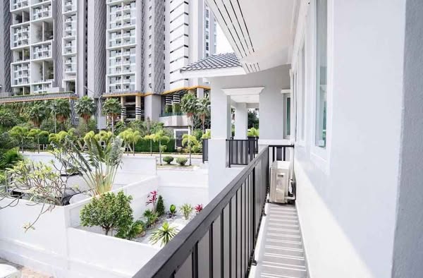 บ้านริมรัชดา Baanrim Ratchada Apartment