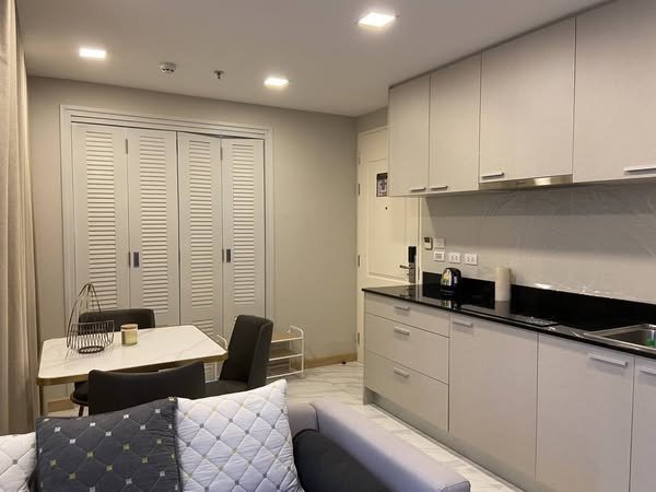 Bless Residence Ekkamai