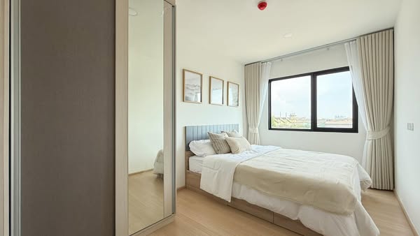 bedroom and room interior of Chewathai Hallmark Ladprao – Chokchai 4