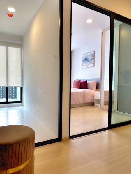 bedroom and room interior of Chewathai Hallmark Ladprao – Chokchai 4