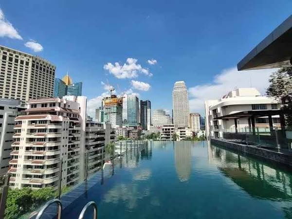Circle REIN Sukhumvit 12