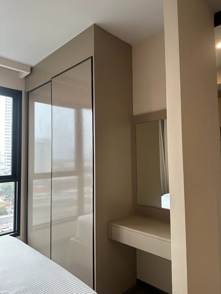 room interior and bathroom of Coco Parc