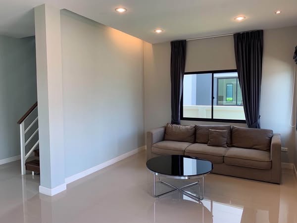 living room and room interior of CPN Ville 2