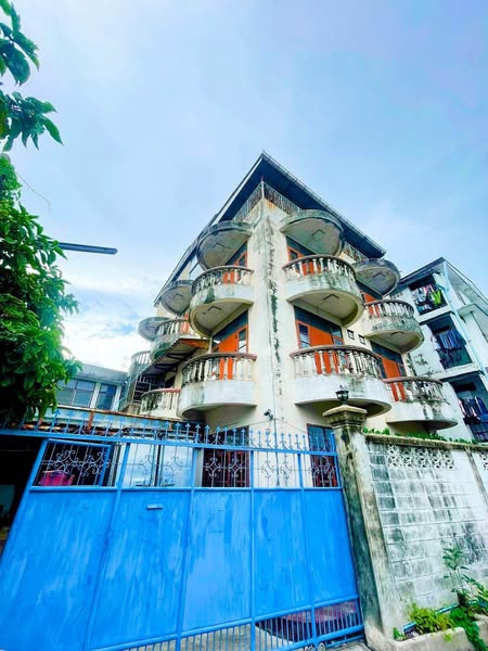 D-HOUSE