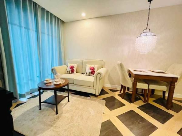 bedroom and living room of Espana Condo Resort Pattaya