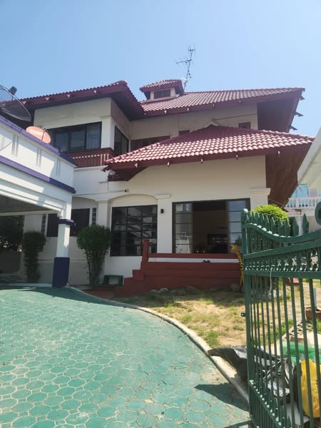 Evergreen City Village