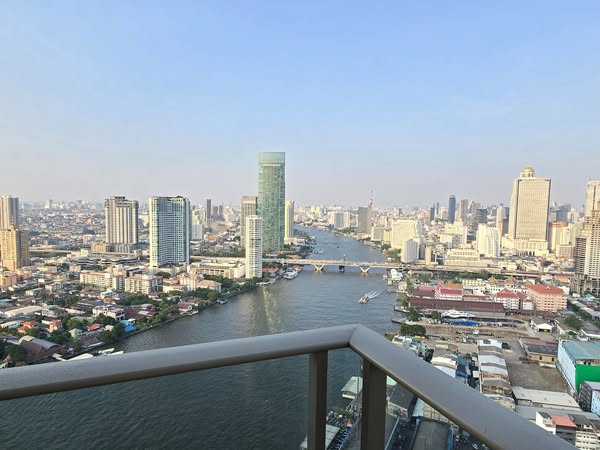 Four Seasons Private Residences