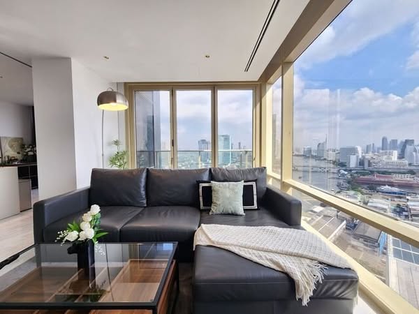 living room of Four Seasons Private Residences