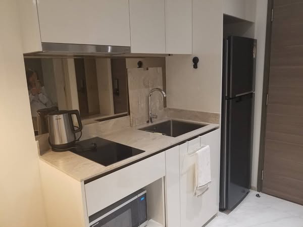 kitchen of Fynn Asoke