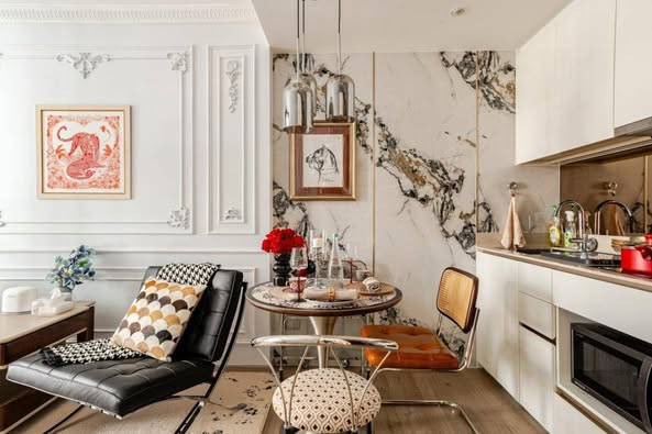 living room of Fynn Asoke