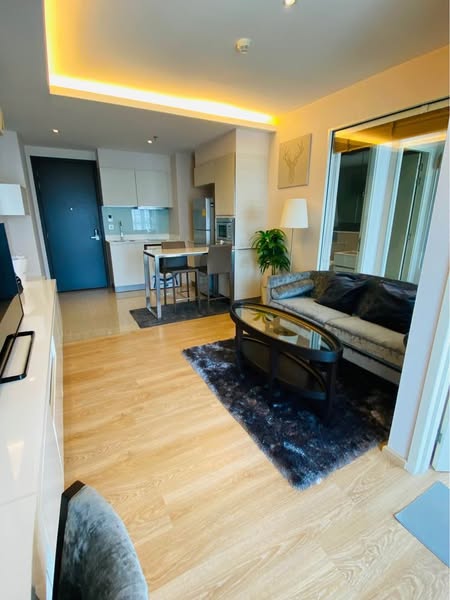 H Sukhumvit 43 Condominium