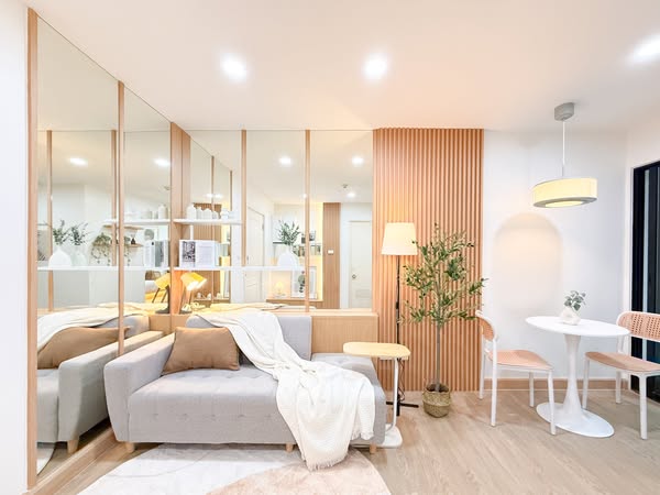 living room of iCondo Sukhumvit 105
