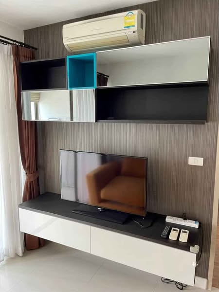 room interior of Ideo Mix Sukhumvit 103