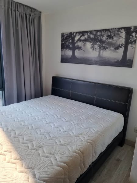 bedroom of Ideo Mobi Rama 9