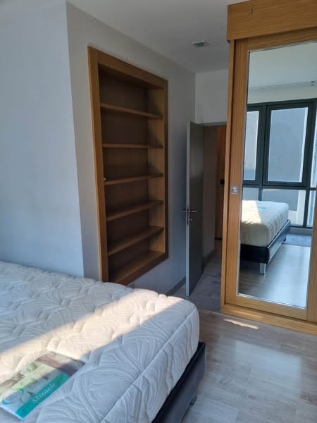 bedroom and room interior of Ideo Mobi Rama 9
