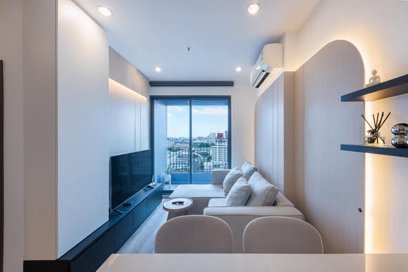 living room of Ideo Mobi Sukhumvit 66