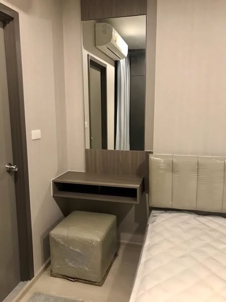 bedroom and bathroom of Ideo Tha Phra Interchange