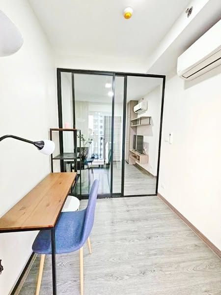 room interior of Kensington International School