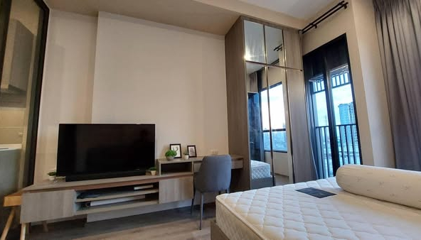 bedroom of KnightsBridge Prime Onnut