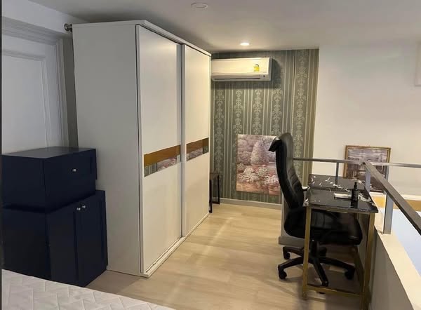 room interior of KnightsBridge Prime Sathon