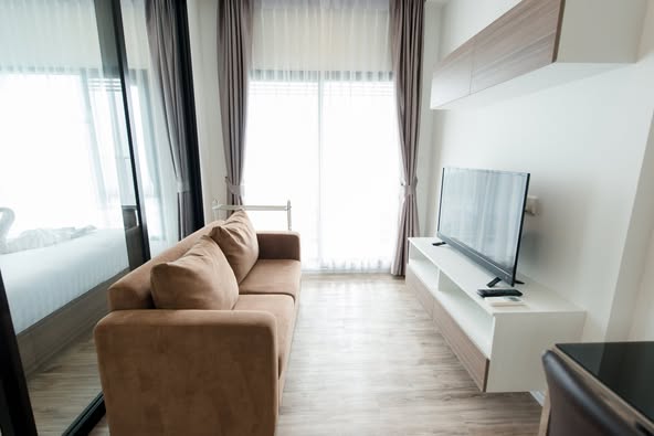 bedroom and living room and room interior of KnightsBridge The Ocean Sriracha