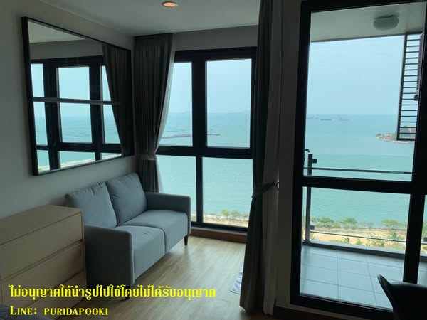 bedroom and room interior of Ladda Plus Condominium Sriracha