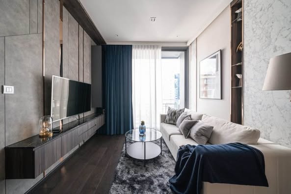living room and bedroom of LAVIQ Sukhumvit 57